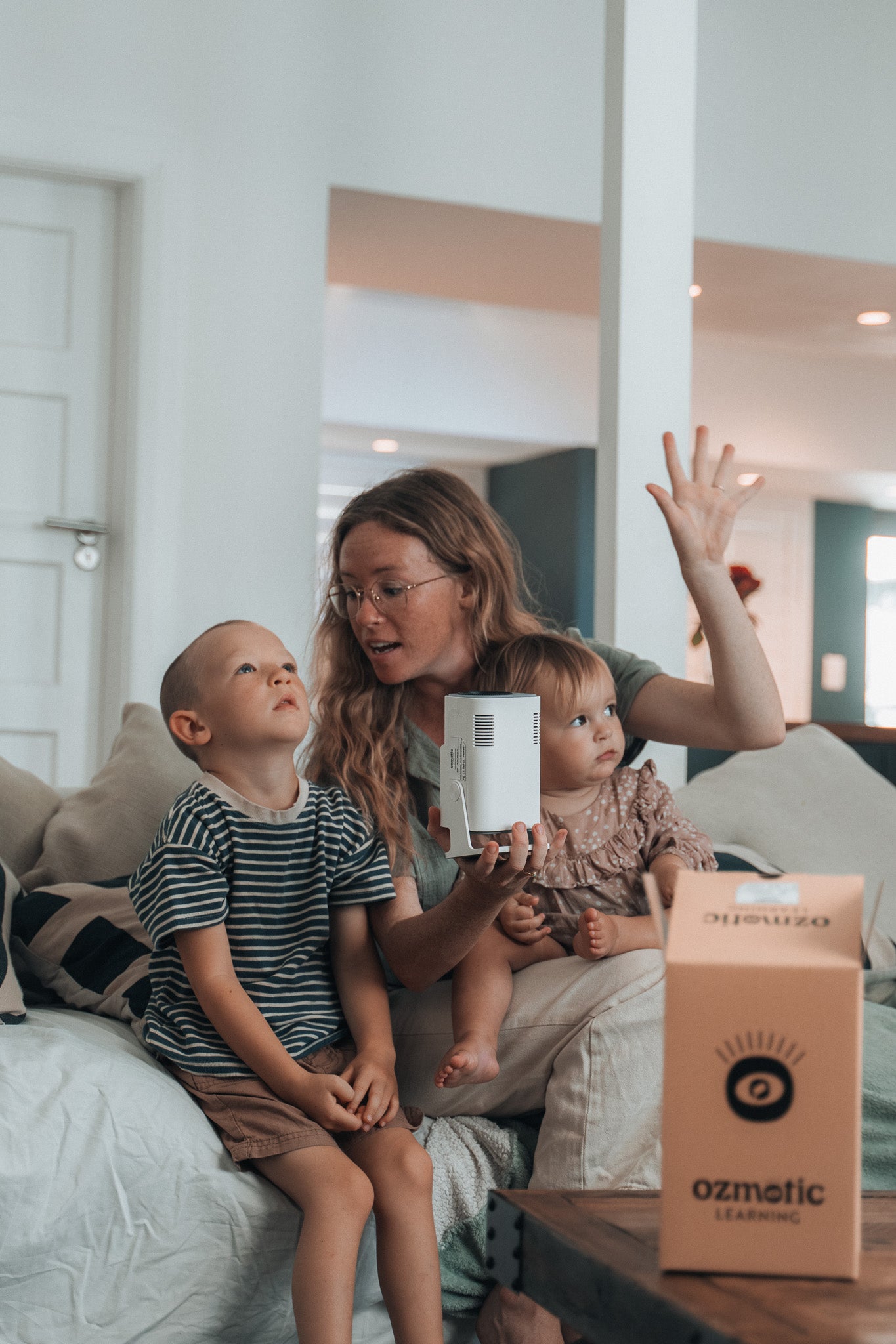 Ozmotic bedtime learning projector in a calm child’s bedroom